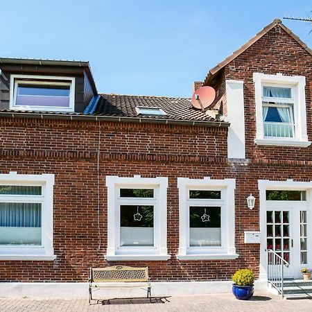 Ferienwohnung Am Dorfteich Fehmarn Bagian luar foto