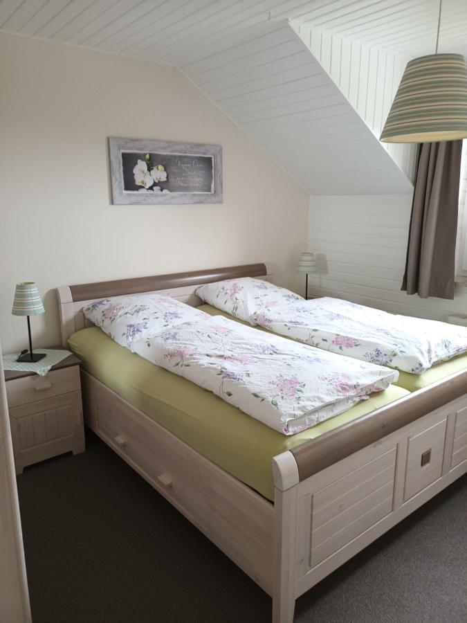 Ferienwohnung Am Dorfteich Fehmarn Bagian luar foto